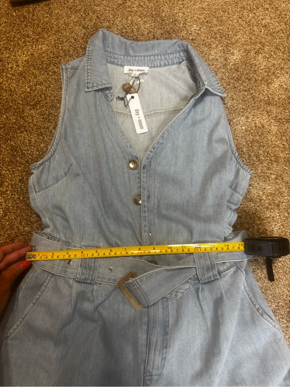 Day + Moon Women’s Large Denim Romper Belted Sleeveless Button Front NWT - Picture 3 of 7